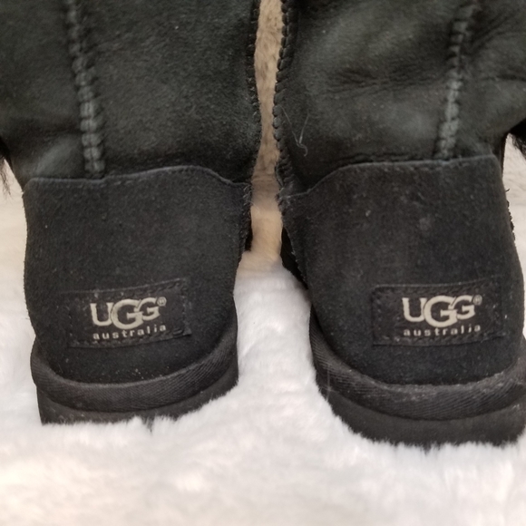 UGG TALL BAILEY BUTTONS - Picture 2 of 9